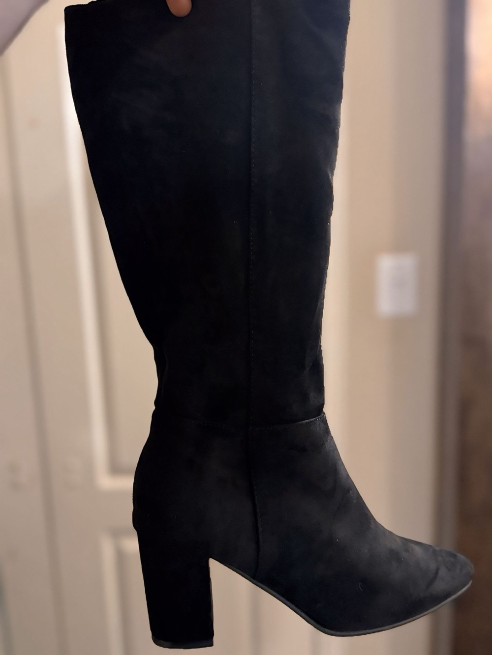 Women's Black Suede Knee-High Block Heel Boots